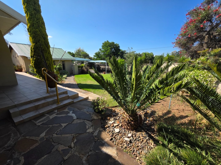 4 Bedroom Property for Sale in Dan Pienaar Free State